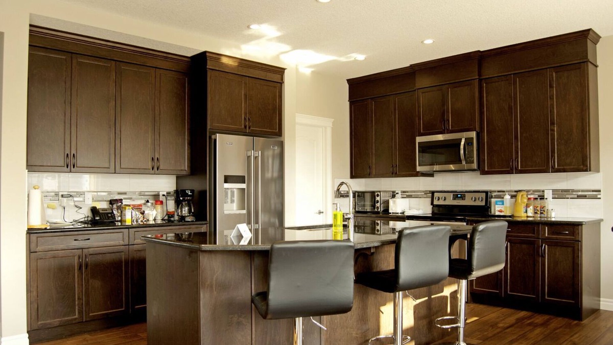 Symons Valley House | ✿Private Family House✿ Modern | Shopping | Mountain Gateway And A/C.