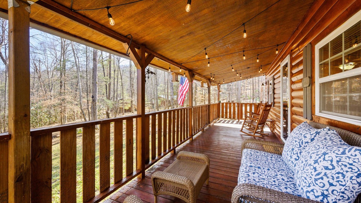 Cosby Cabin | Private Firepit King Beds Near Nat’l Park