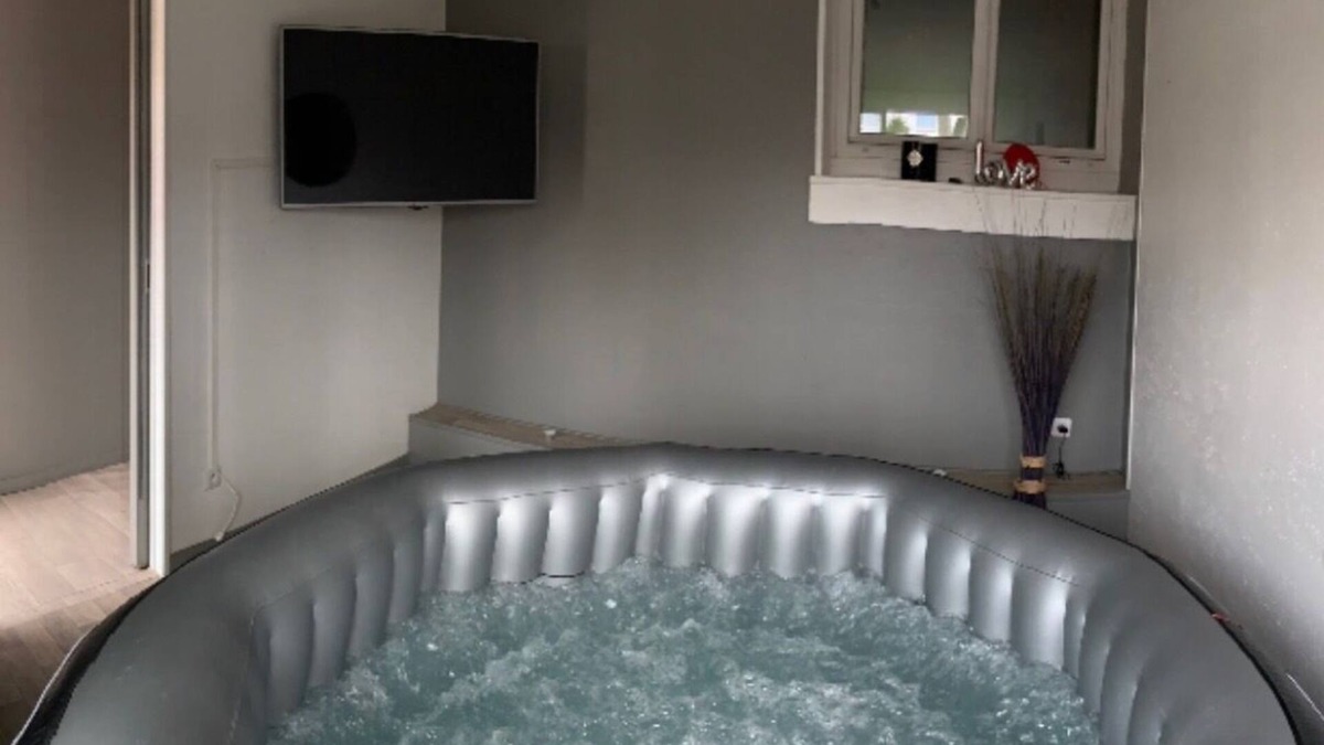 Saint-Pierre-des-Corps House | Private house with spa