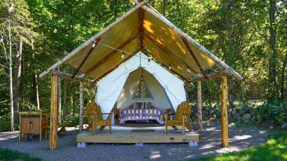 Vernon RV Rental | Private Glamping Tent