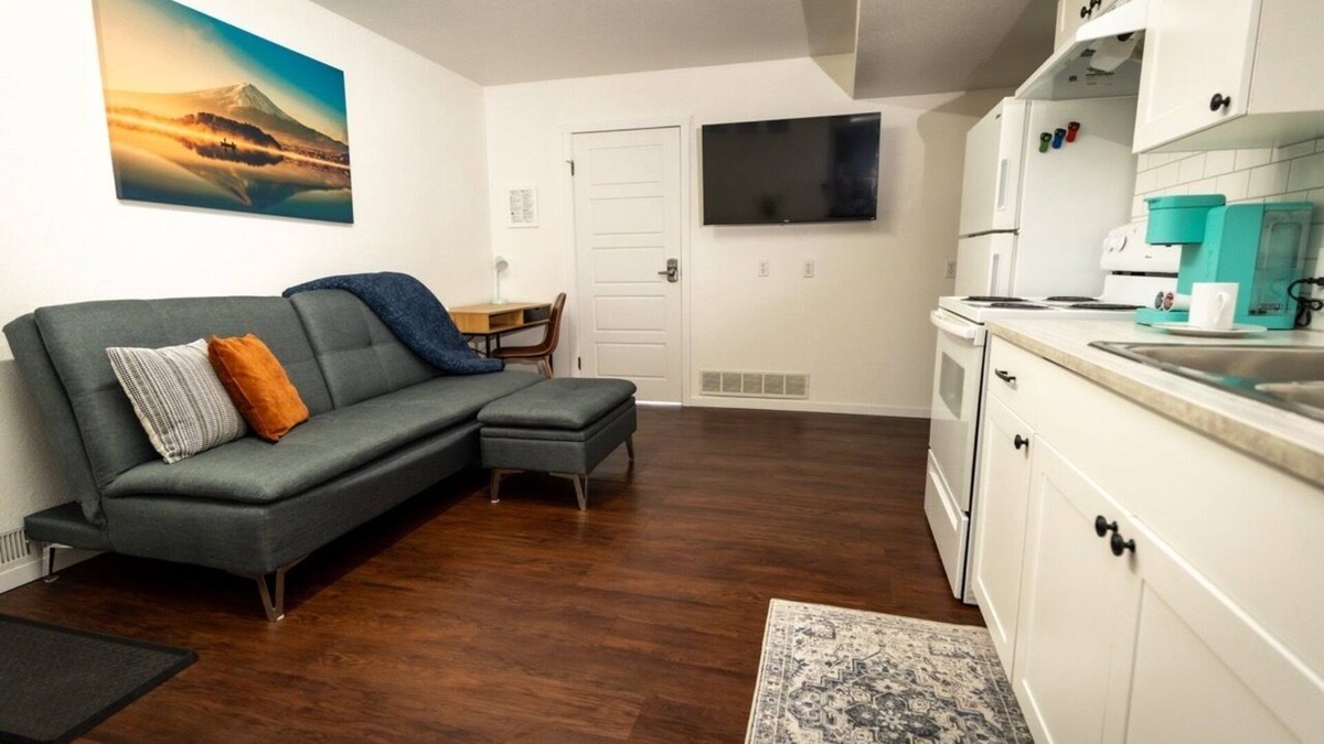 Lethbridge House | Private Ground Level Suite with Full Kitchen