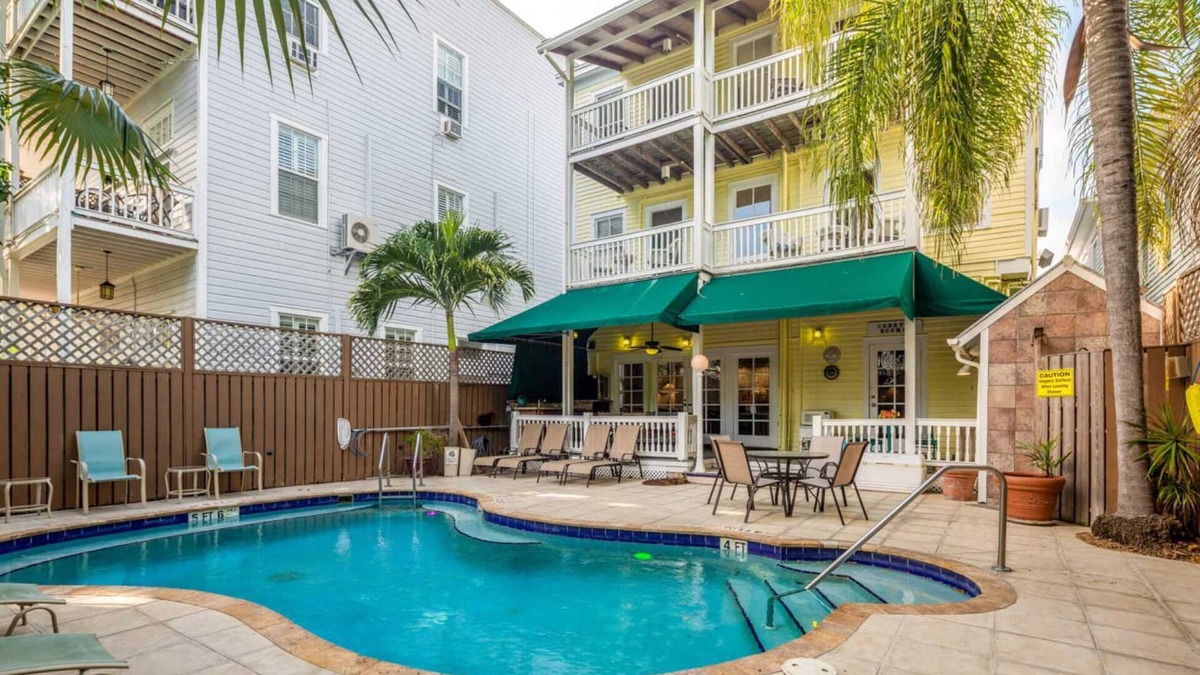 Key West Historic District House | Private Heated Pool & Near Duval - The Curry House