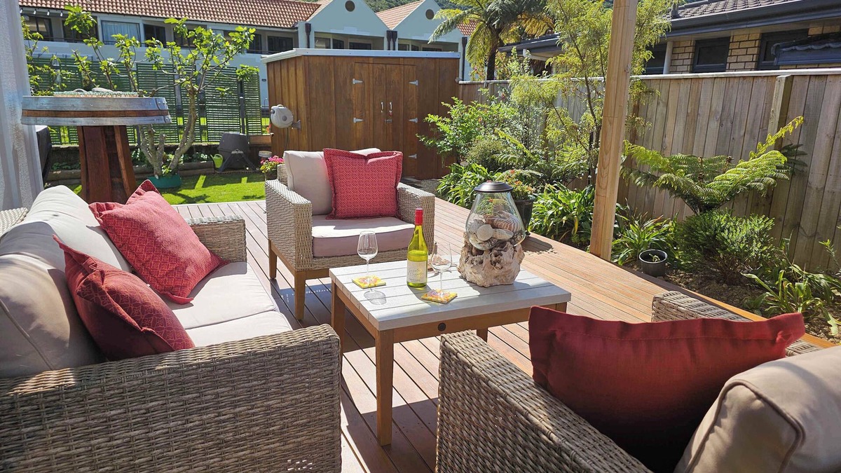 Waikawa Bay House | Private Hideaway with Beach & Marina Access