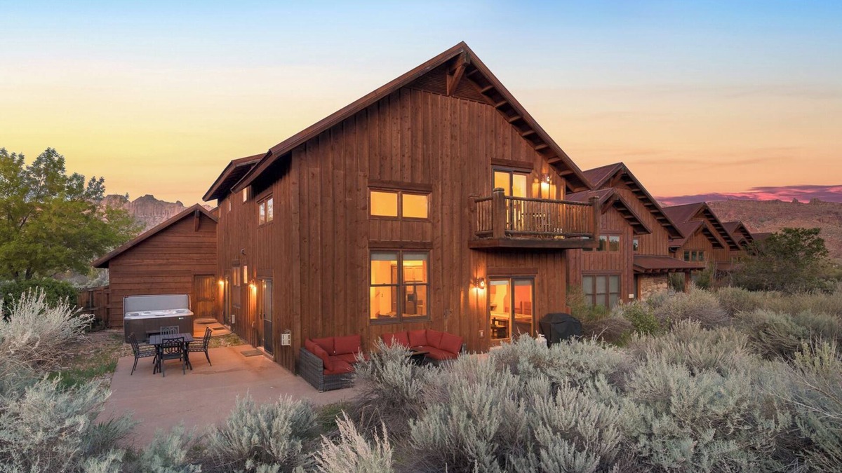 Coyote Run House | Private Home in Coyote Run | Near Downtown Moab & Ntl Parks