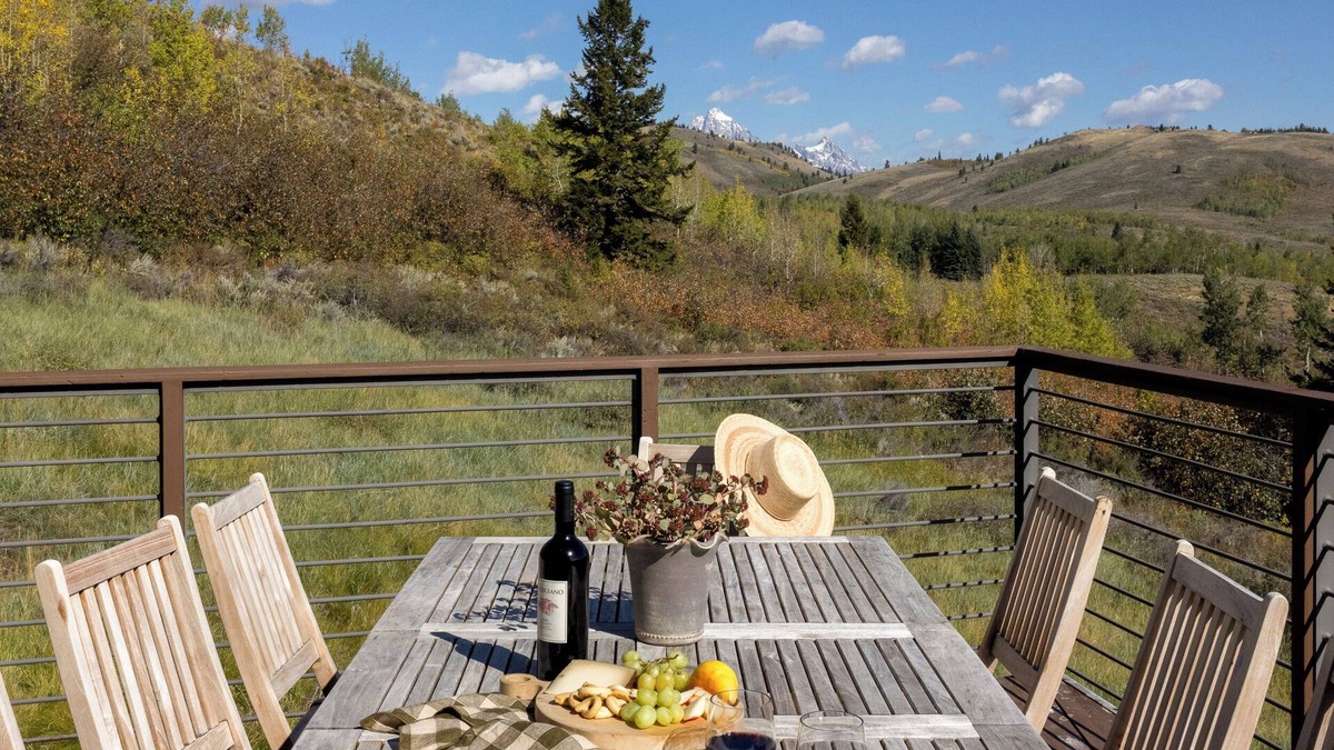 Game Creek Villa | Private Home on Over 13 acres