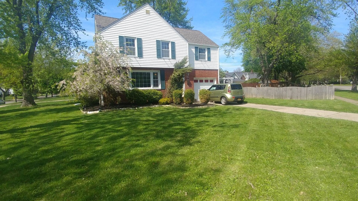 Amherst House | Private home, quiet suburban area, fully fenced yard, driveway