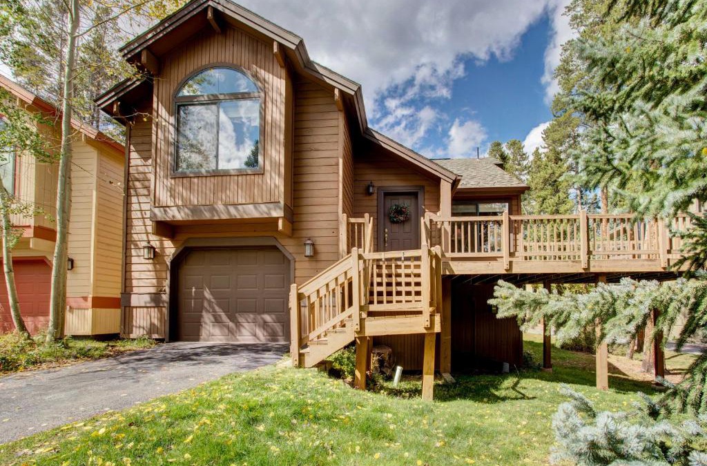 Park Forest Estates House | Private Hot Tub and Deck Breckenridge Abode!