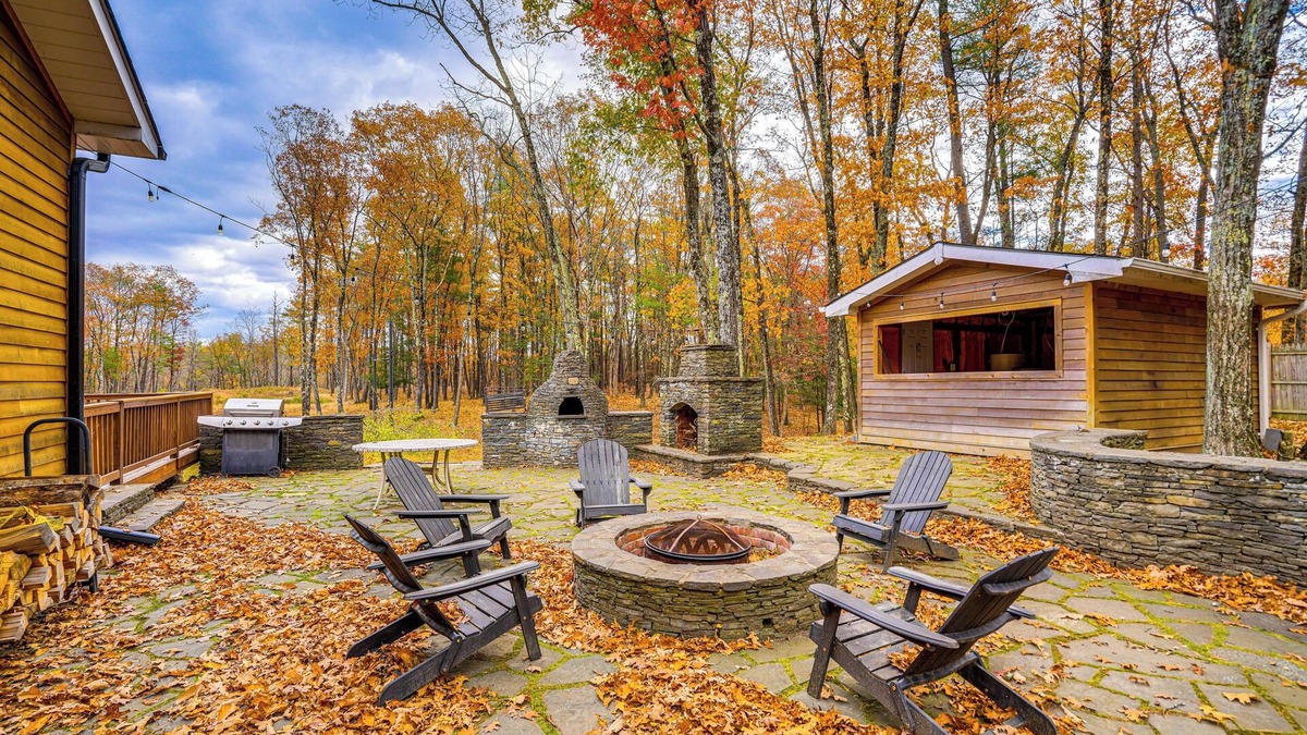 Catskill House | Private Hot Tub on 10 Acres: Cozy Catskill Getaway