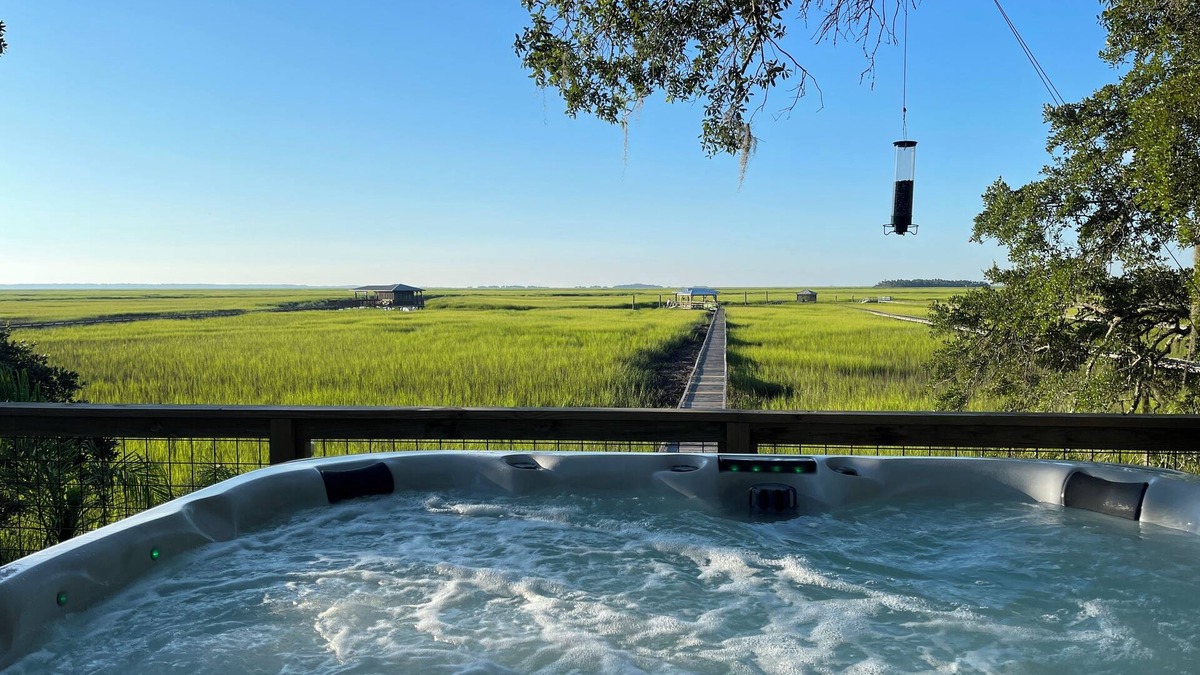 Meridian House | Private Hot Tub w/Views, Deep-Water Dock,Sleeps 6