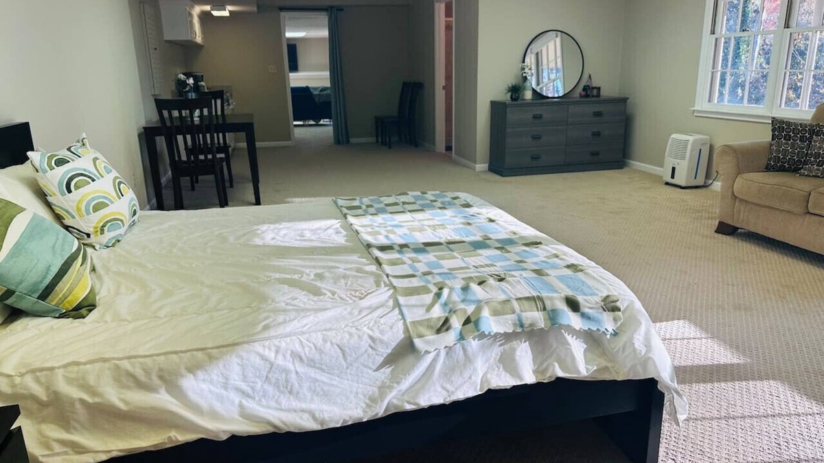 Marietta House | Private, huge walk-out basement, great location