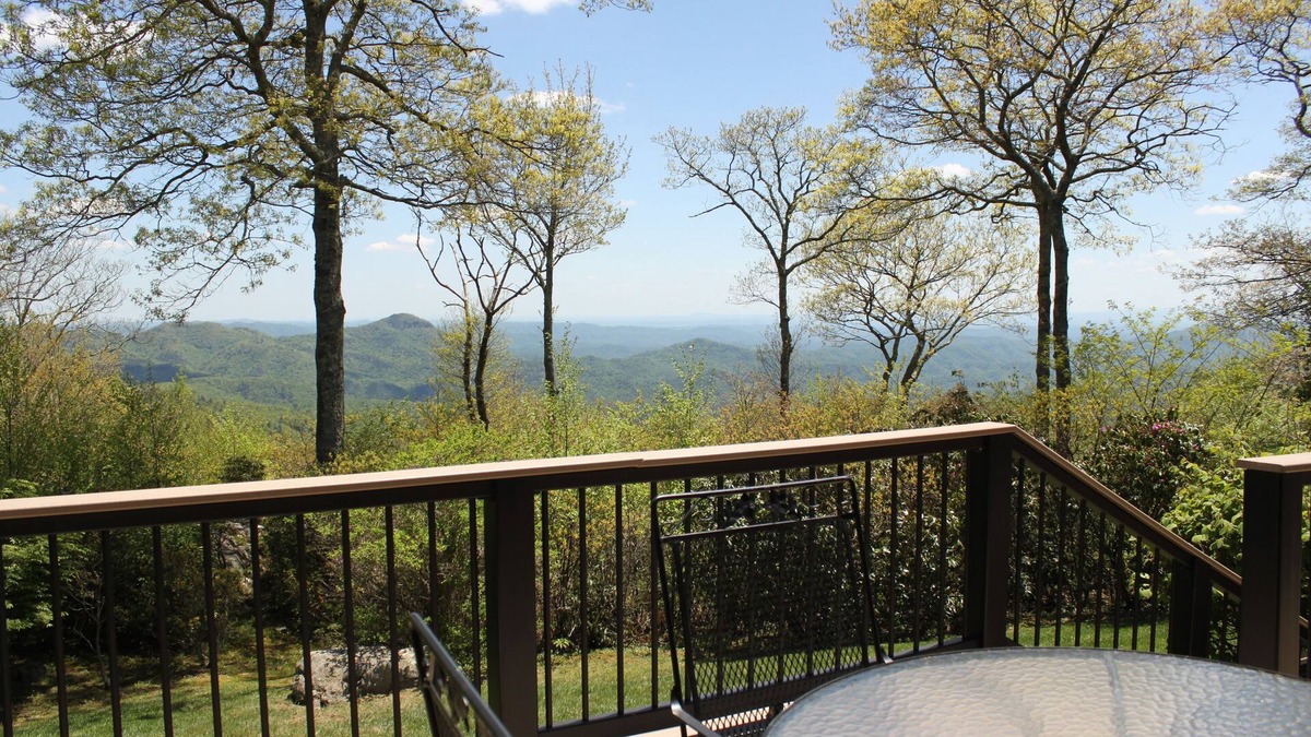 Blowing Rock House | Private/incredible views - Linville Gorge! Newly updated! Peaceful retreat!