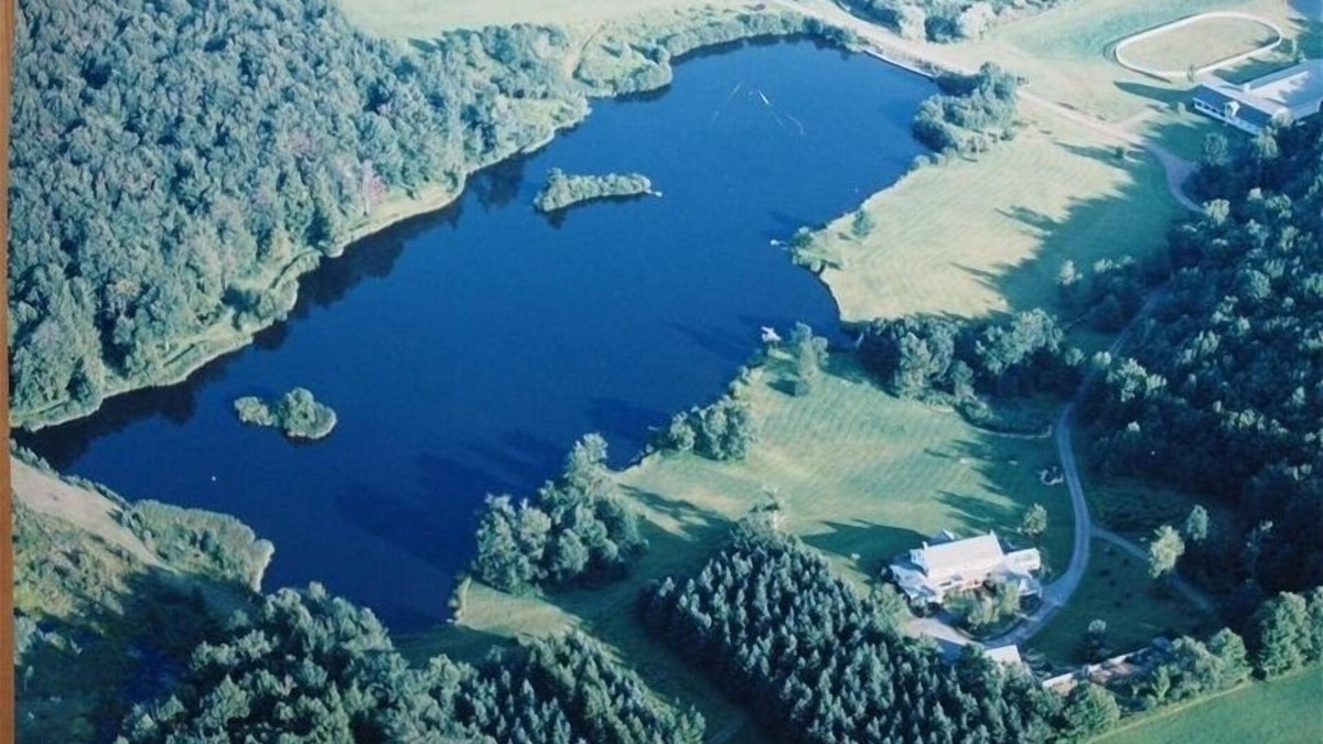 Delhi House | Private Lake at Rippling Waters surrounded by 400 acres