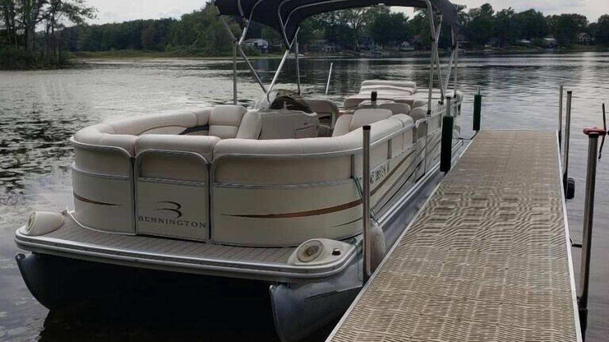 Delton House | Private Lake Front Home With Pontoon Rental Available On Property