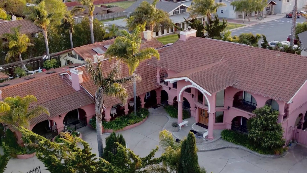 Carmel House | Private Mediterranean with 10 Bedroom, 7 Bathroom and Indoor Pool