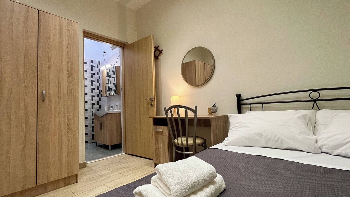 Lesvos House | Private Modern Cozy House at the Center