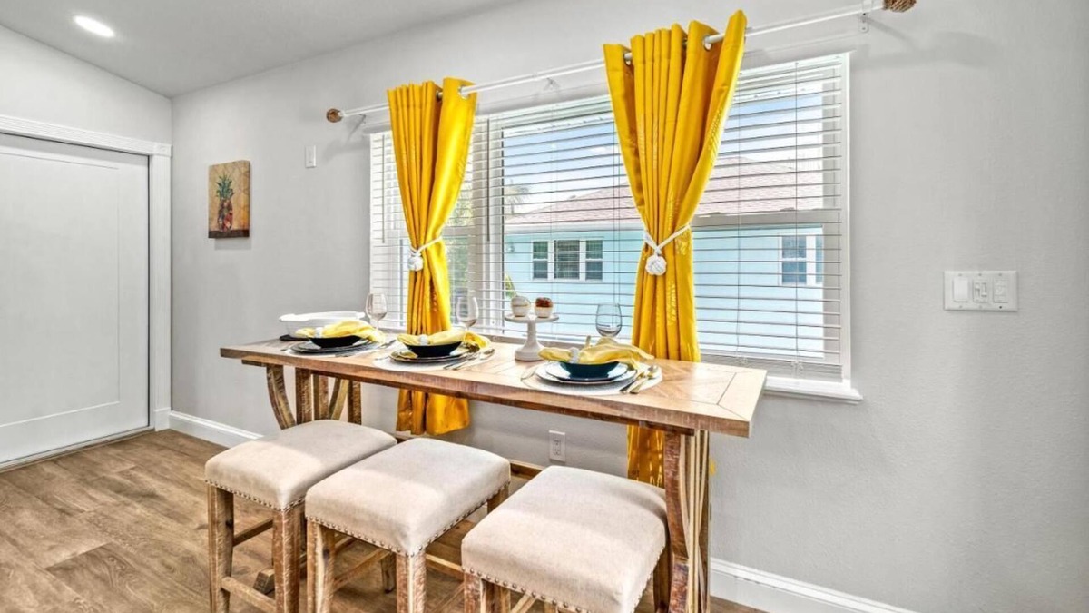 Siesta Key House | Private Oasis at The Wildflower Pineapple: A Resort-Style Retreat Just Moments from Siesta Key Beach