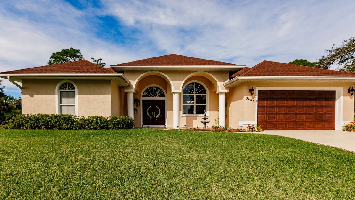 North Port House | Private Oasis on Canal with Dock