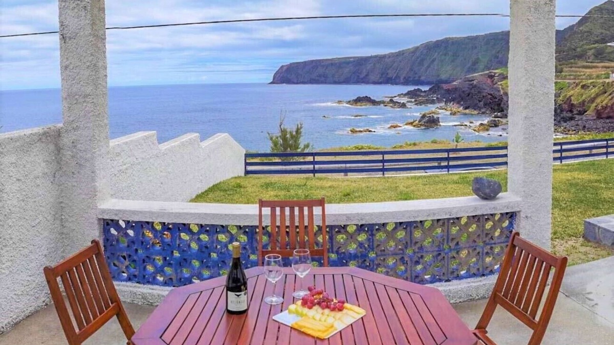 Ponta Delgada House | Private property with stunning views of the Atlantic Ocean