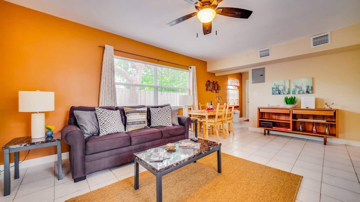 Lake Ridge Apartment | Private Patio & Gas Grill, Windows on All 4 Sides