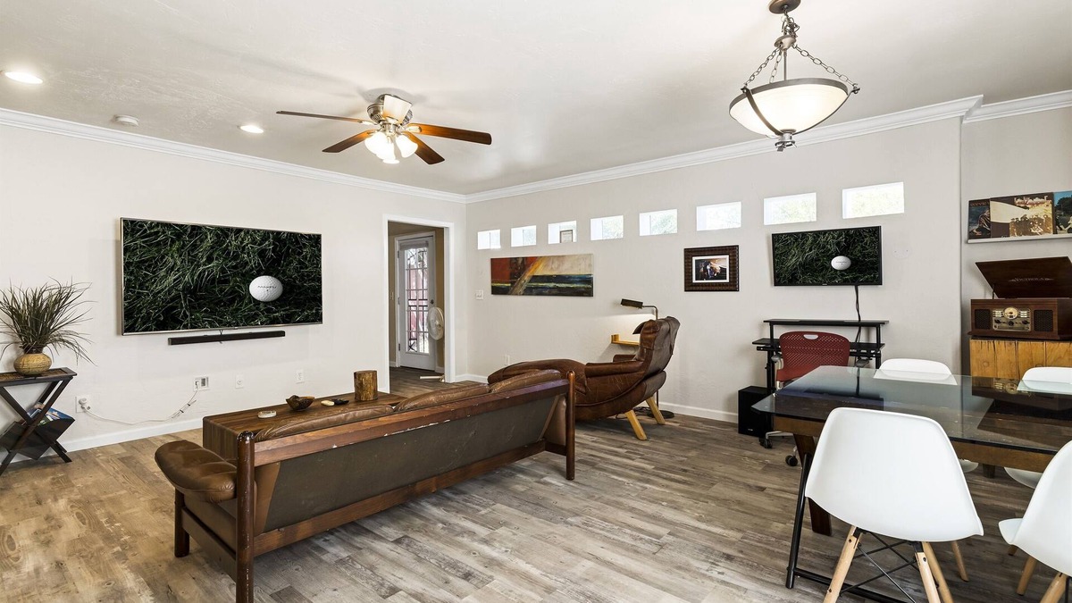 Alhambra House | Private Phx Guesthouse w/Patio & Full Kitchen