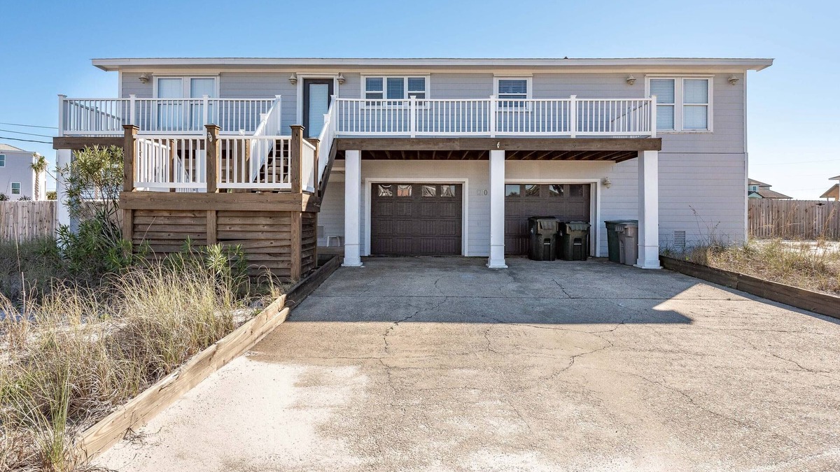 Toilla Segunda House | Private Pool! 6/5 bedroom 3/2 baths Sleeps up to 19