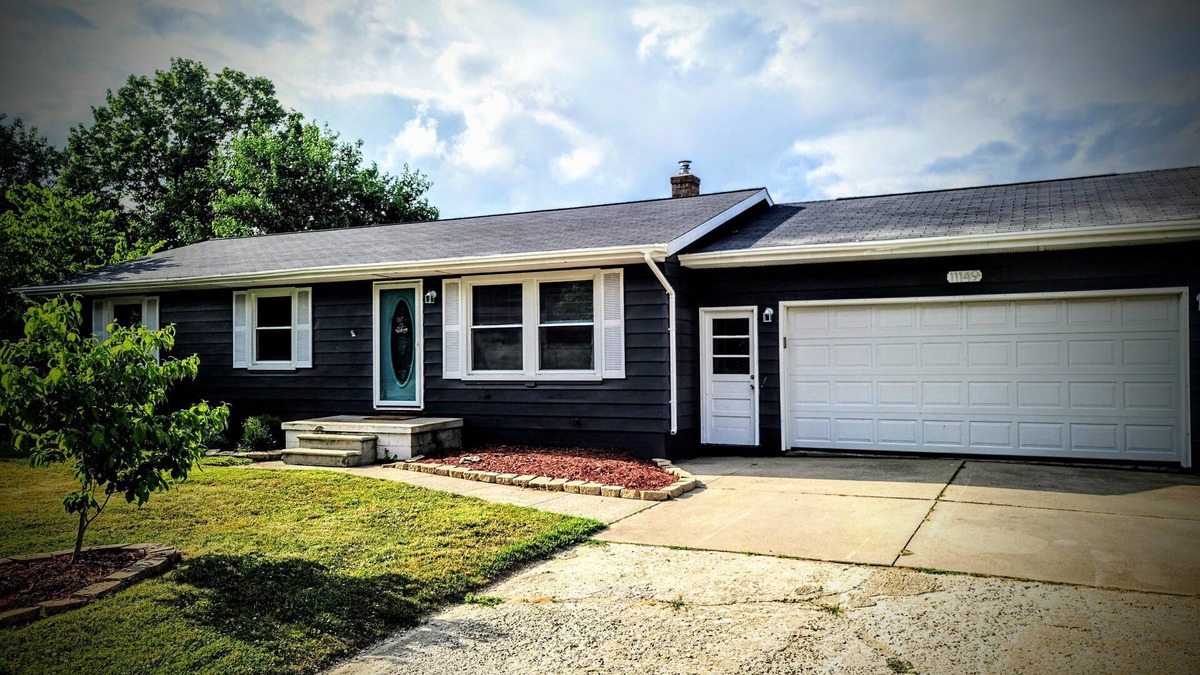 Birch Run Township House | Private Pool and Hot Tub Close to Frankenmuth