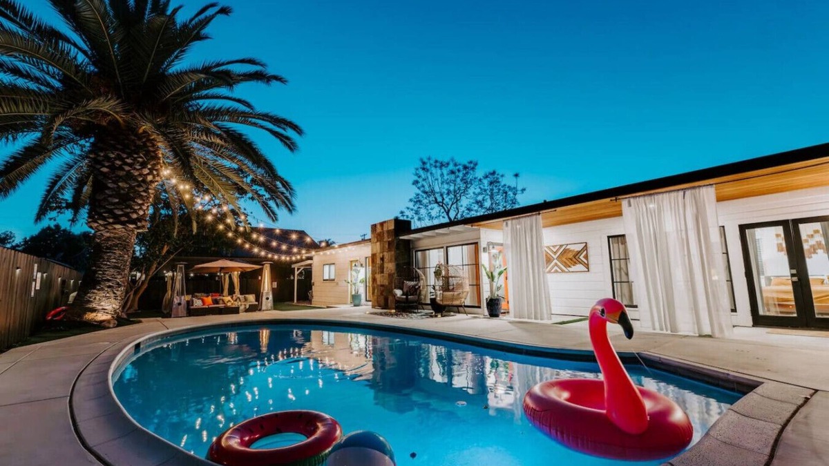 La Mesa House | Private Pool Hot Tub BBQ Chef’s Kitchen CentralSD 4 mins to SDSU