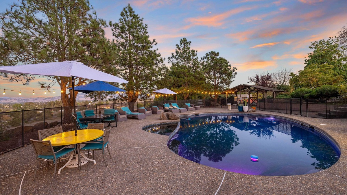 Cotati Villa | Private Pool & Large Deck: Modern Cotati Villa!