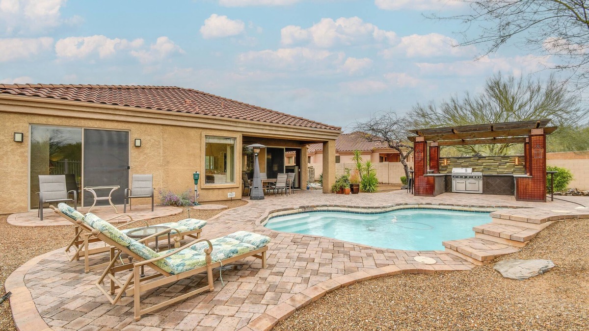 Glen Eagle House | Private Pool & Pergola: Arizona Vacation Rental