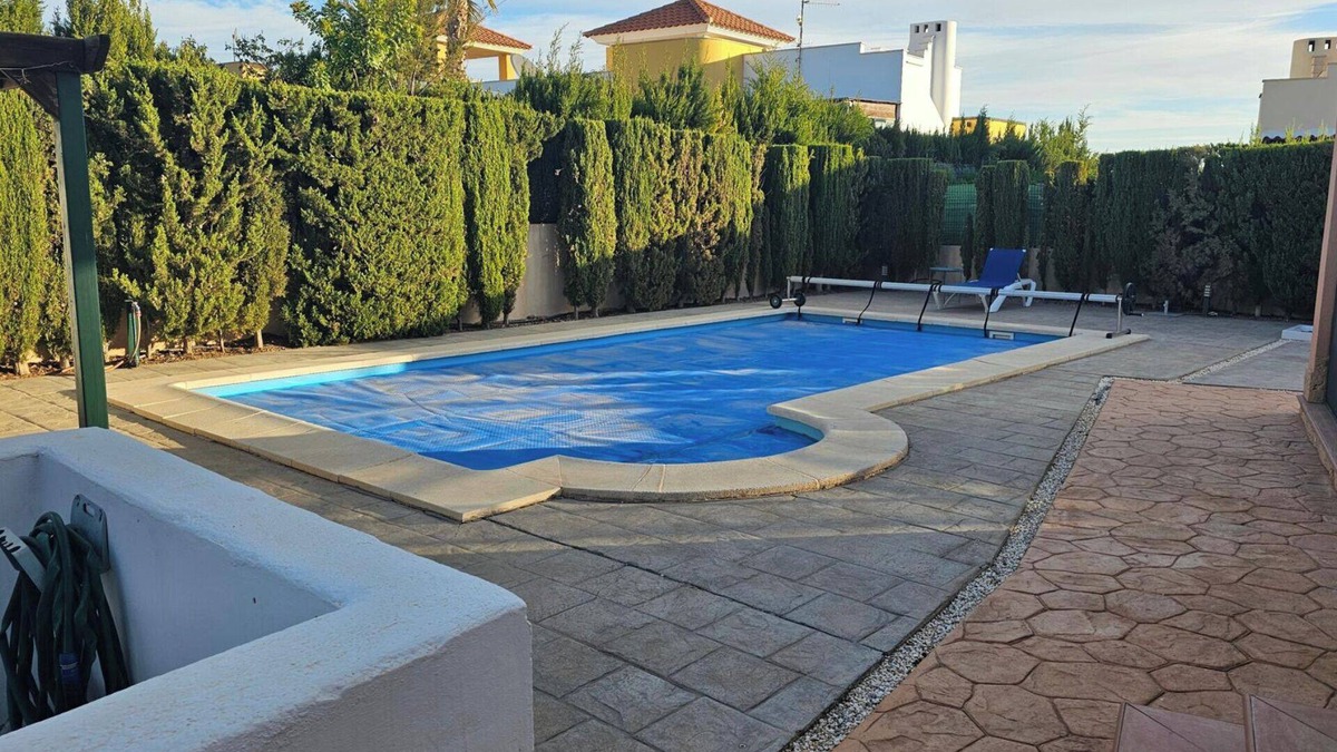 La Alfoquia Villa | Private Pool- Rooftop Terrace & Bbq- AirCon