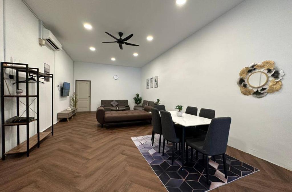 Kampung Seberang Takir House | PRIVATE POOL SEALIVE Home 2