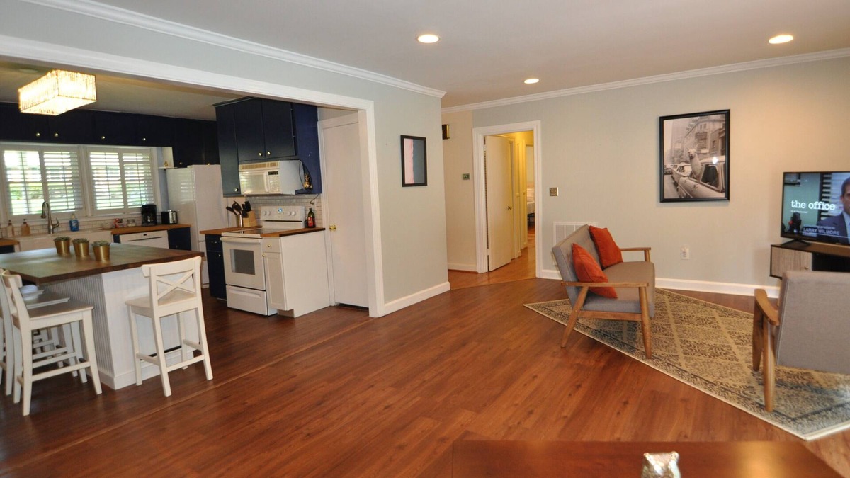 Wade Hampton House | Private Pool, Sleeps 10, Minutes to Downtown and Greer