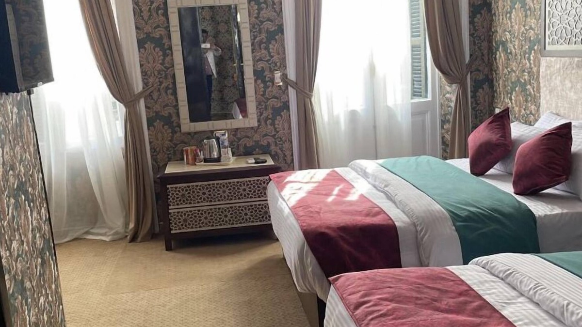 As-Sajil Bed & Breakfast | PRIVATE QUADRUPLE ROOM. TOWN VIEW