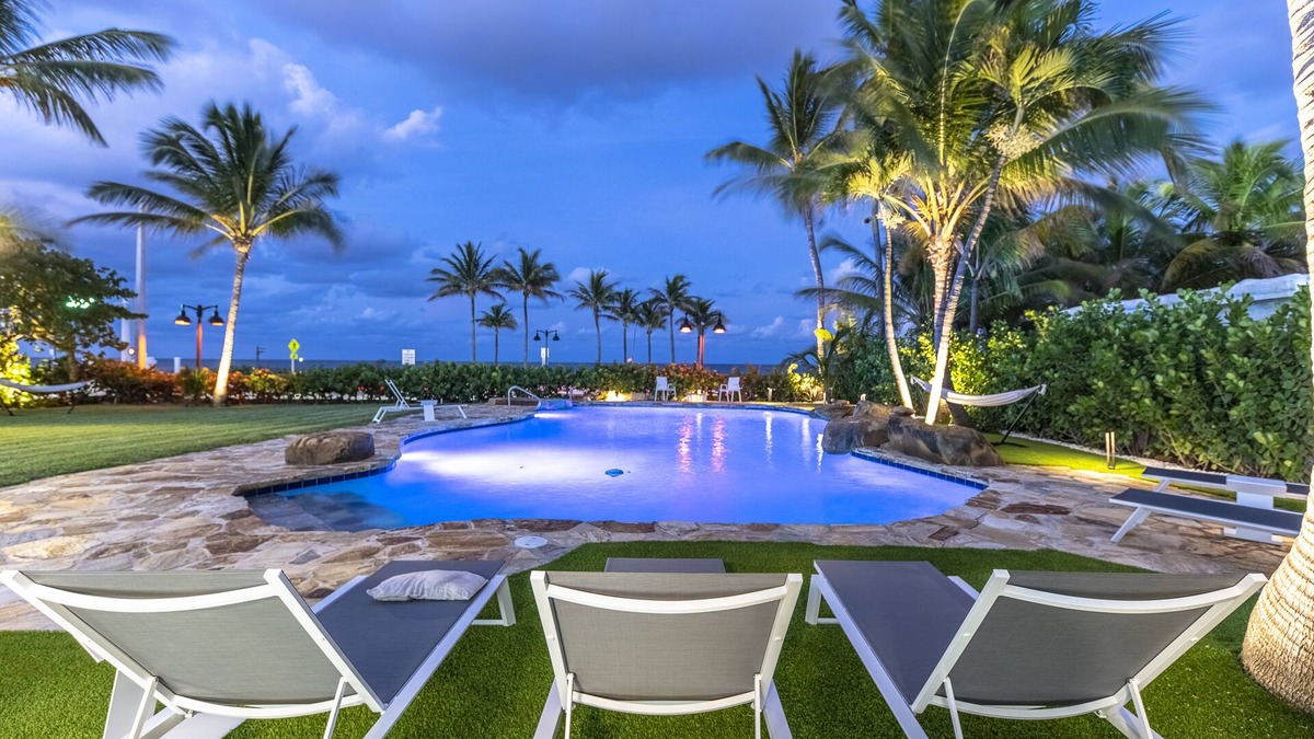 Birch Park Finger Streets House | Private, Resort Style Beachfront Home in Fort Lauderdale