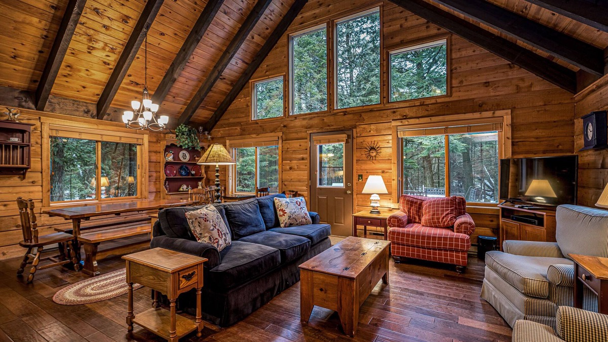 Rowleys Bay House | Private Retreat in the Woods