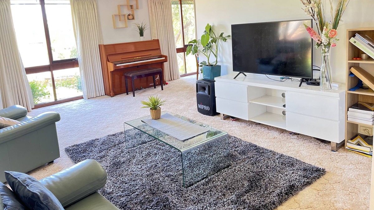 Florey House | Private Room in a large beautiful house