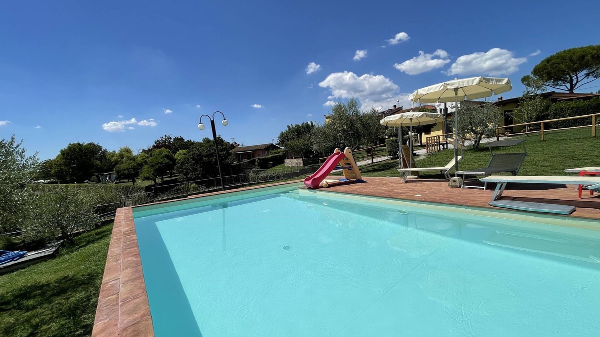 Pontedera Bed & Breakfast | Private room in garden annex
