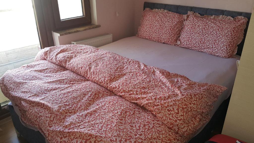 Mentese Bed & Breakfast | Private Rooms and Flats Apartments