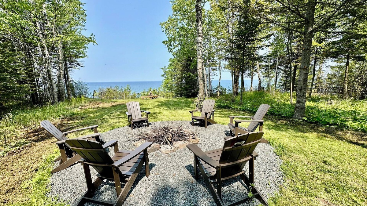 Herbster House | Private & Spacious Lake Superior Lakefront Cabin on Bark Point