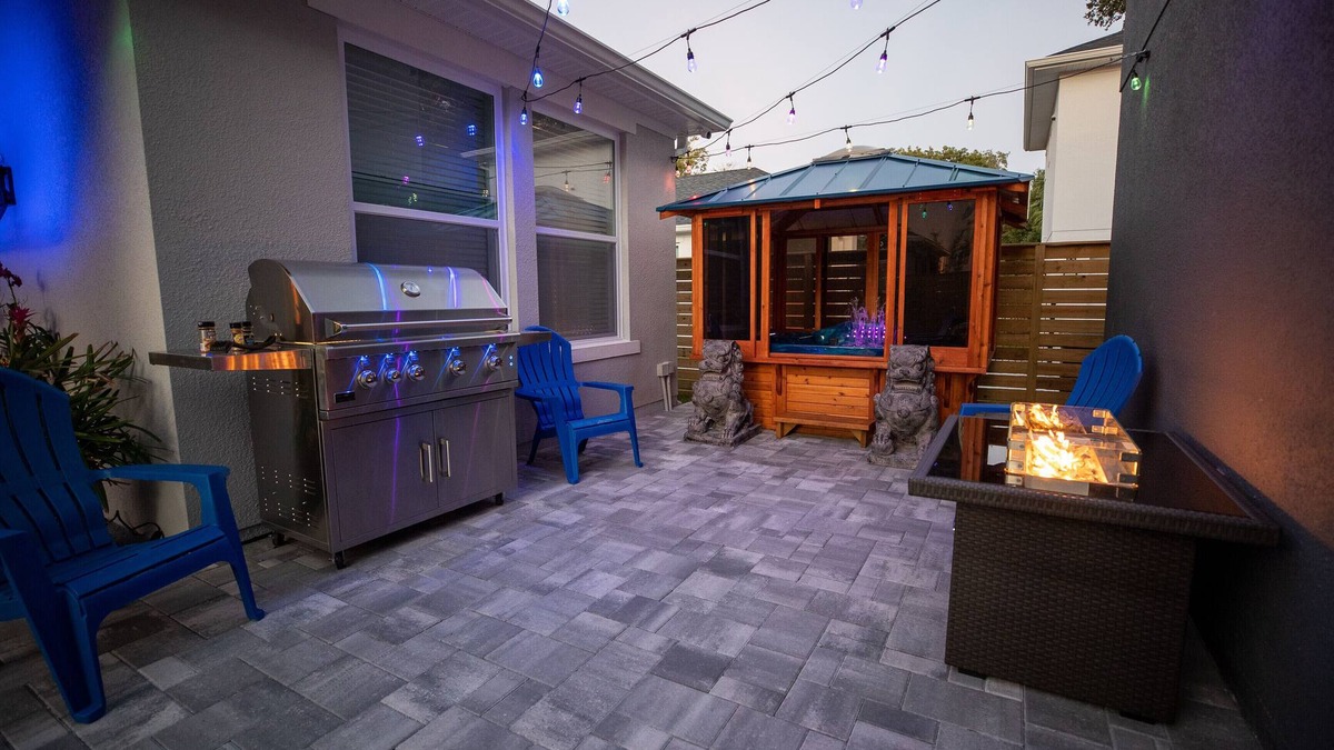 Northeast Orlando Apartment | Private Studio in the heart of downtown Orlando. Modern Zen Vibe