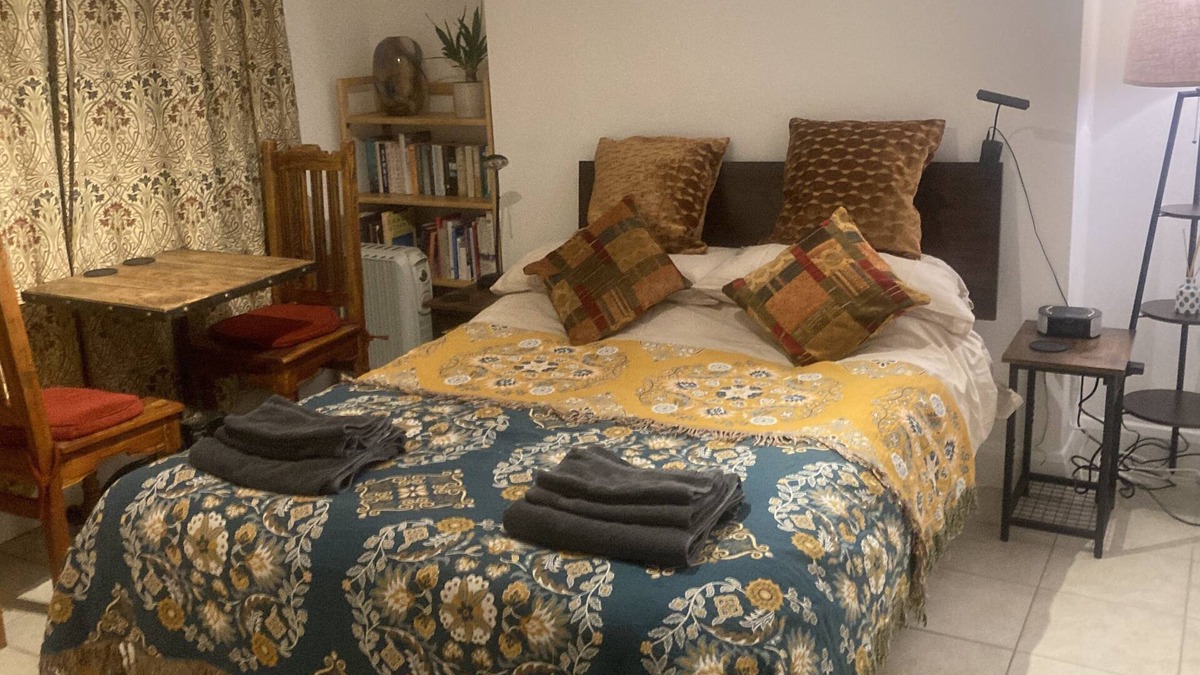 Angel Apartment | Private studio in vibrant Angel, Islington, zone 1