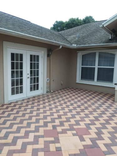 Florida Ridge Apartment | Private Studio Retreat in Vero Beach with Garden View