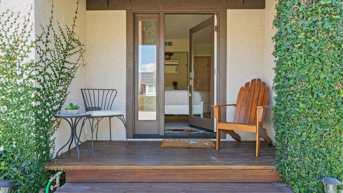 Bonita Cottage | Private Suite with separate entrance and private bath