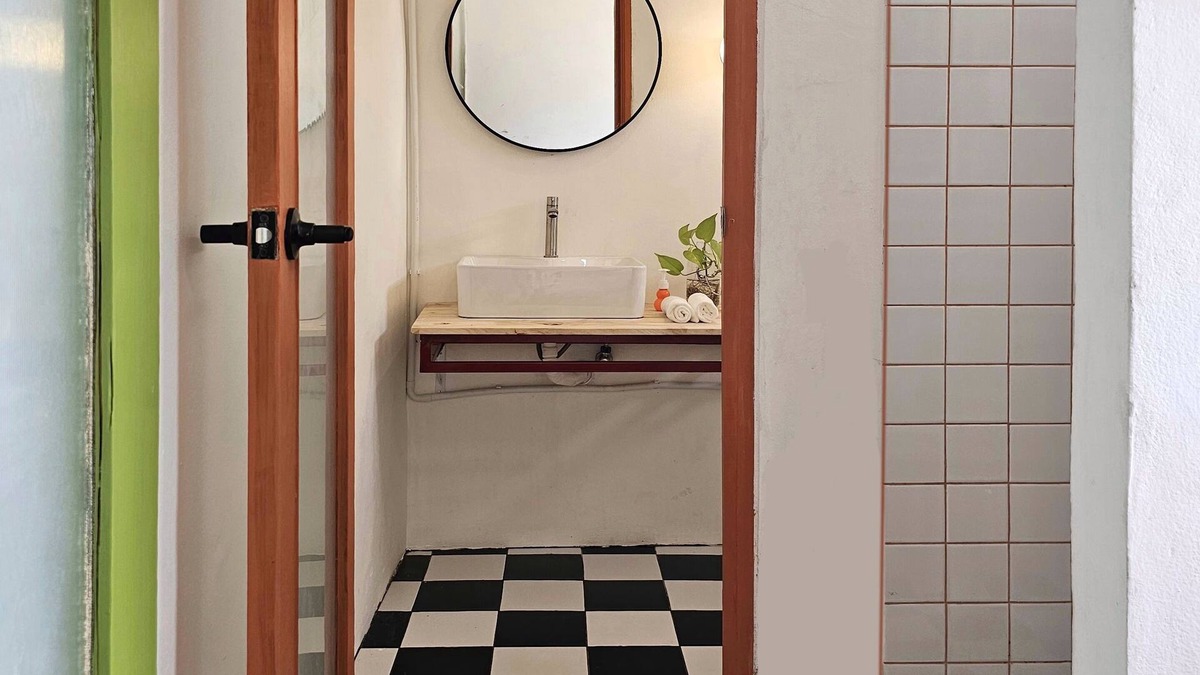 Ban Phan Thom Apartment | Private room in Khaosan Road, Khet Phra Nakhon