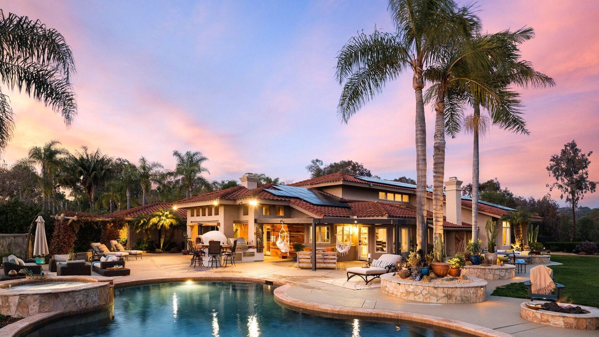 Encinitas Villa | Private Tranquil Estate, Stunning Views, Salt Water Pool/Spa