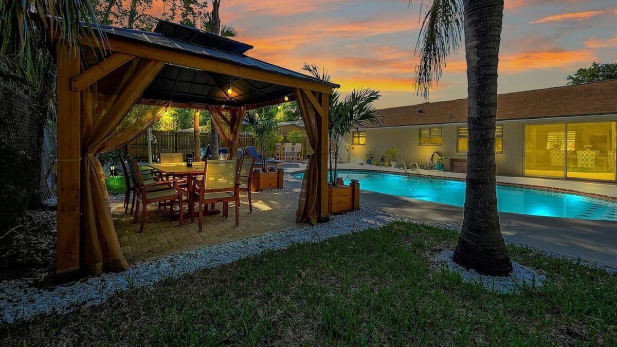 Mill Run House | Private Villa/BBQ, Firepit, Pool, Disney
