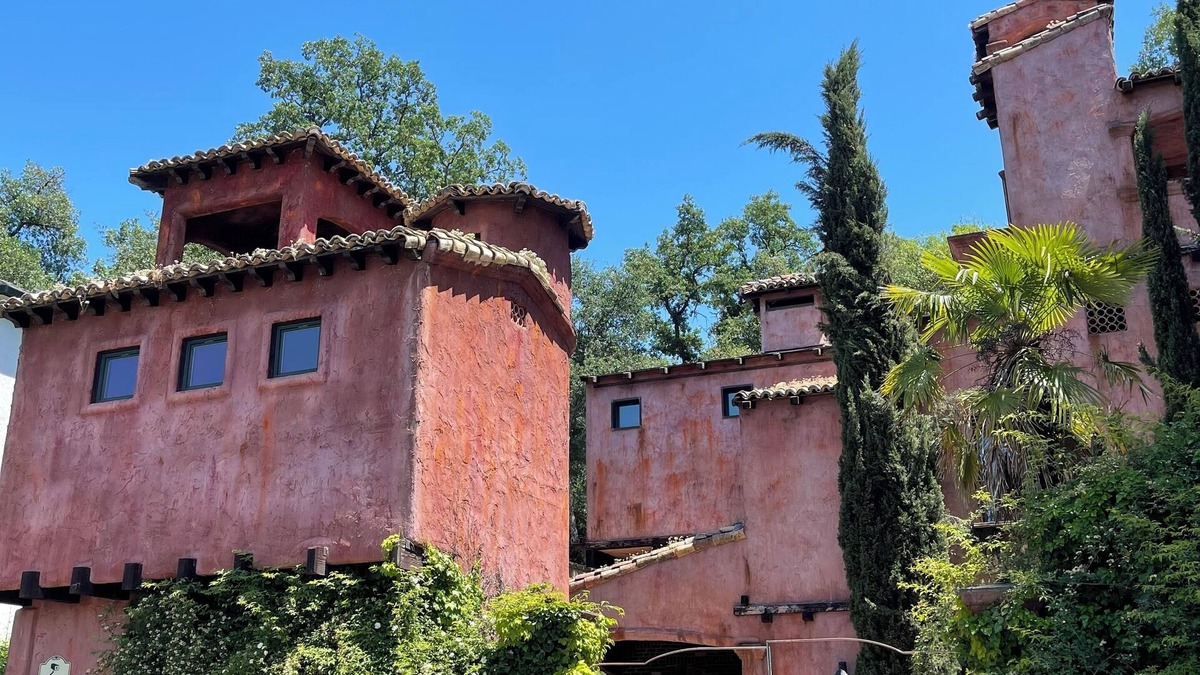 Jackson Villa | Private Villa in Wine Country