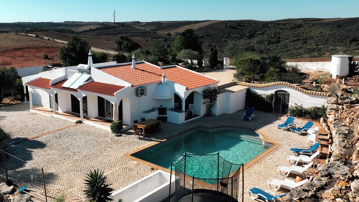 Raposeira Villa | Private villa with pool, with stunning views near beaches