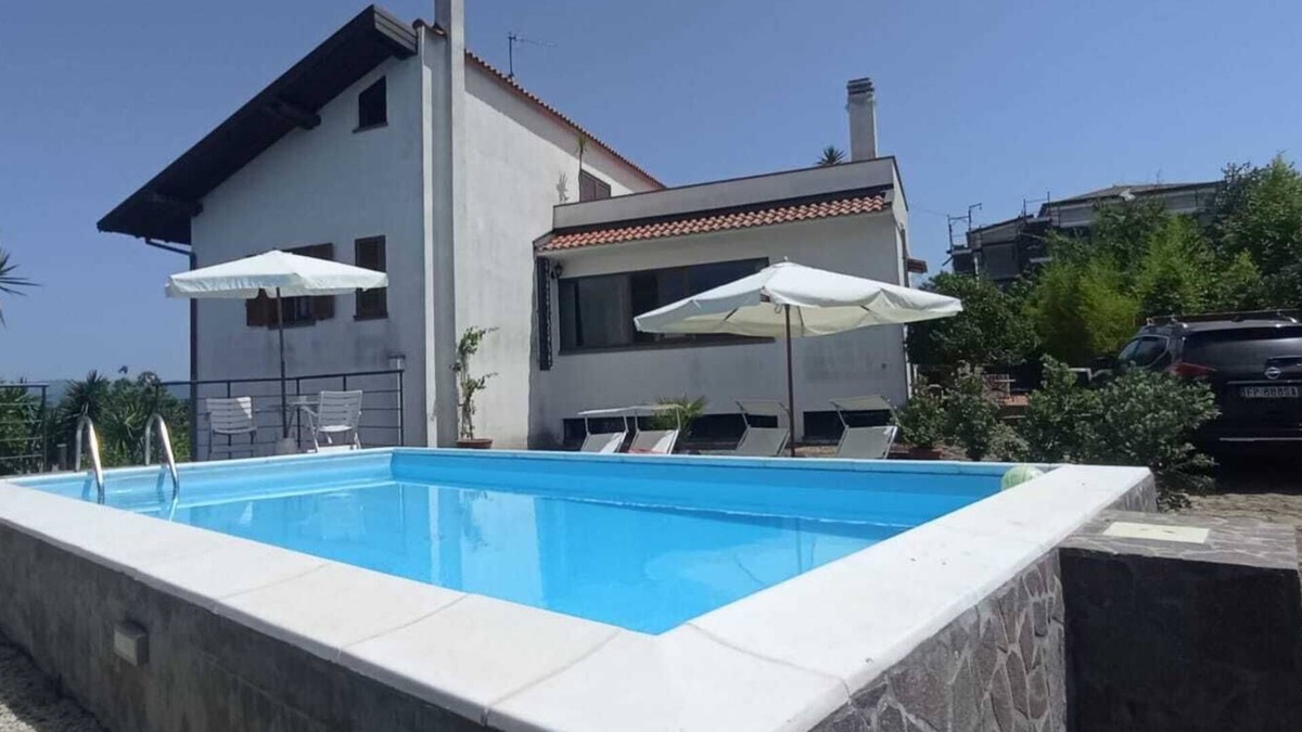 Naso Villa | Private villa with pool 15 minutes from the sea on a Capo d'Orlando hills