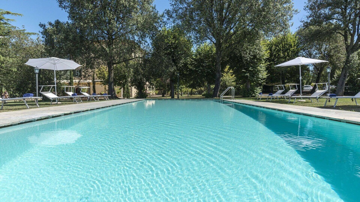 Cortona Villa | Private Villa with private pool, A/C, hot tub, WIFI, TV, patio, panoramic view, close to Cortona